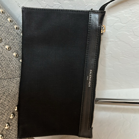 Balenciaga Cabas Black Denim/Leather Tote Bag with pouch - Picture 9 of 16